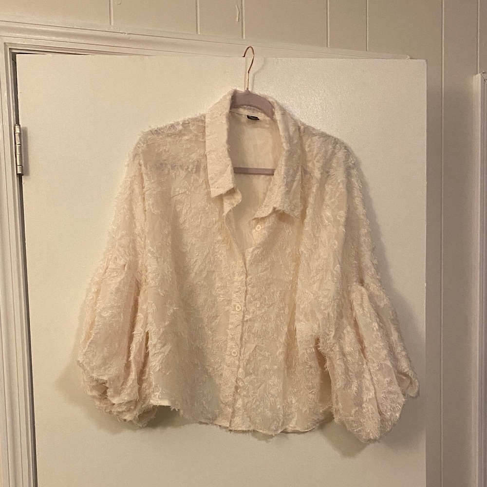 SHEIN Off-White Textured Button-Up Blouse